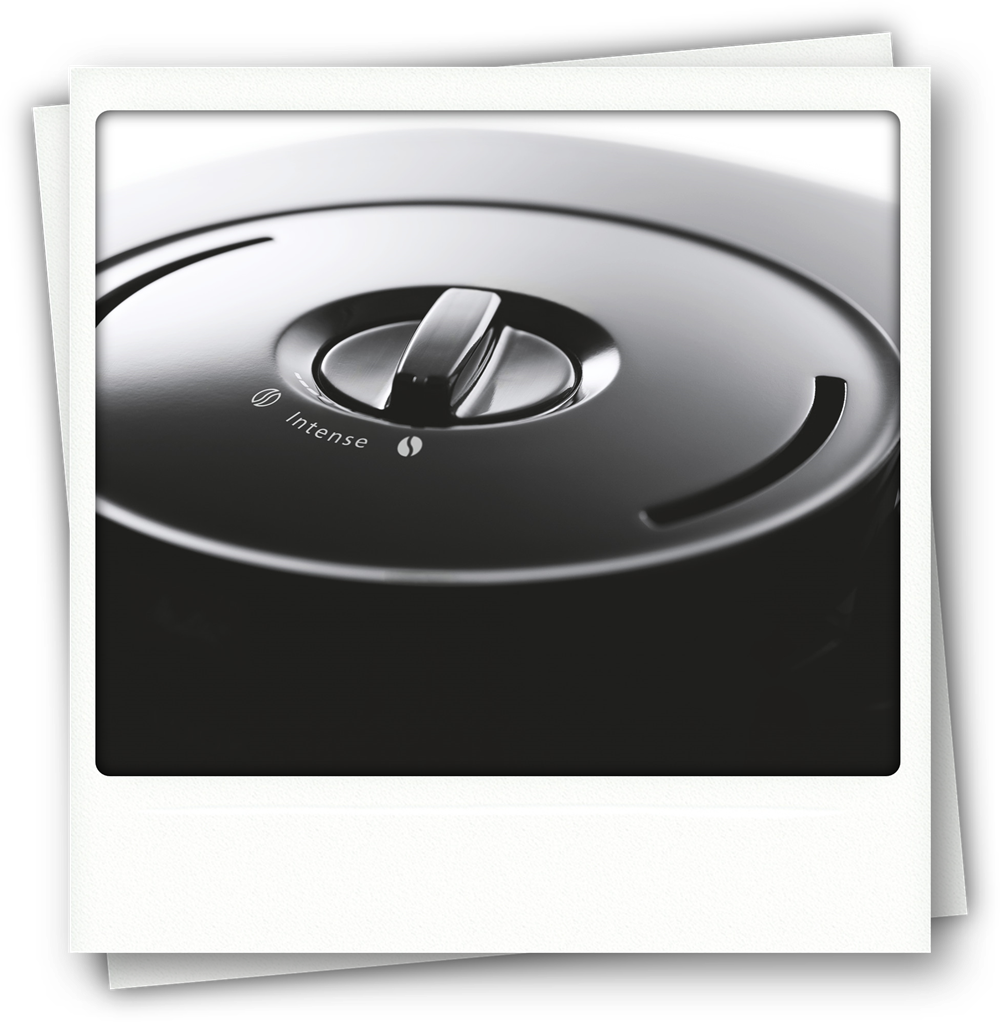 Polaroid with close up view of filter coffee machine Aromaselector
