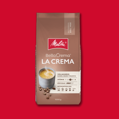 Melitta BellaCrema La Crema Kaffeepackung auf rotem Hintergrund